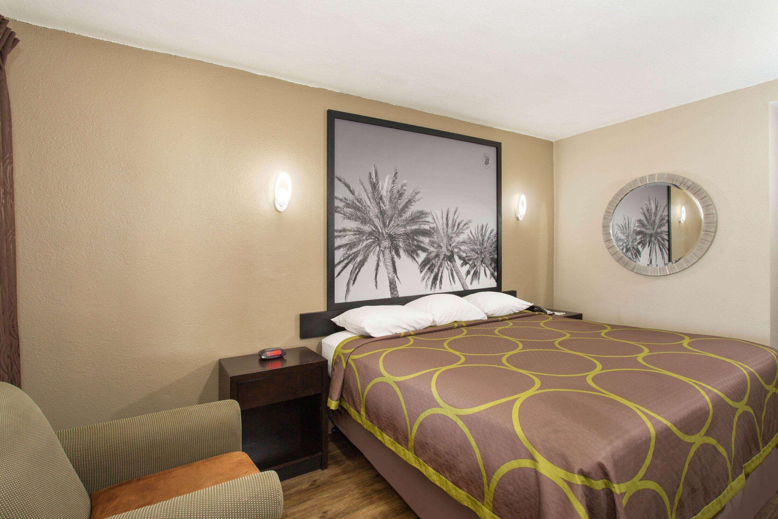 Motel Super 8 By Wyndham Pensacola Nas Area Beach Haven Esterno foto
