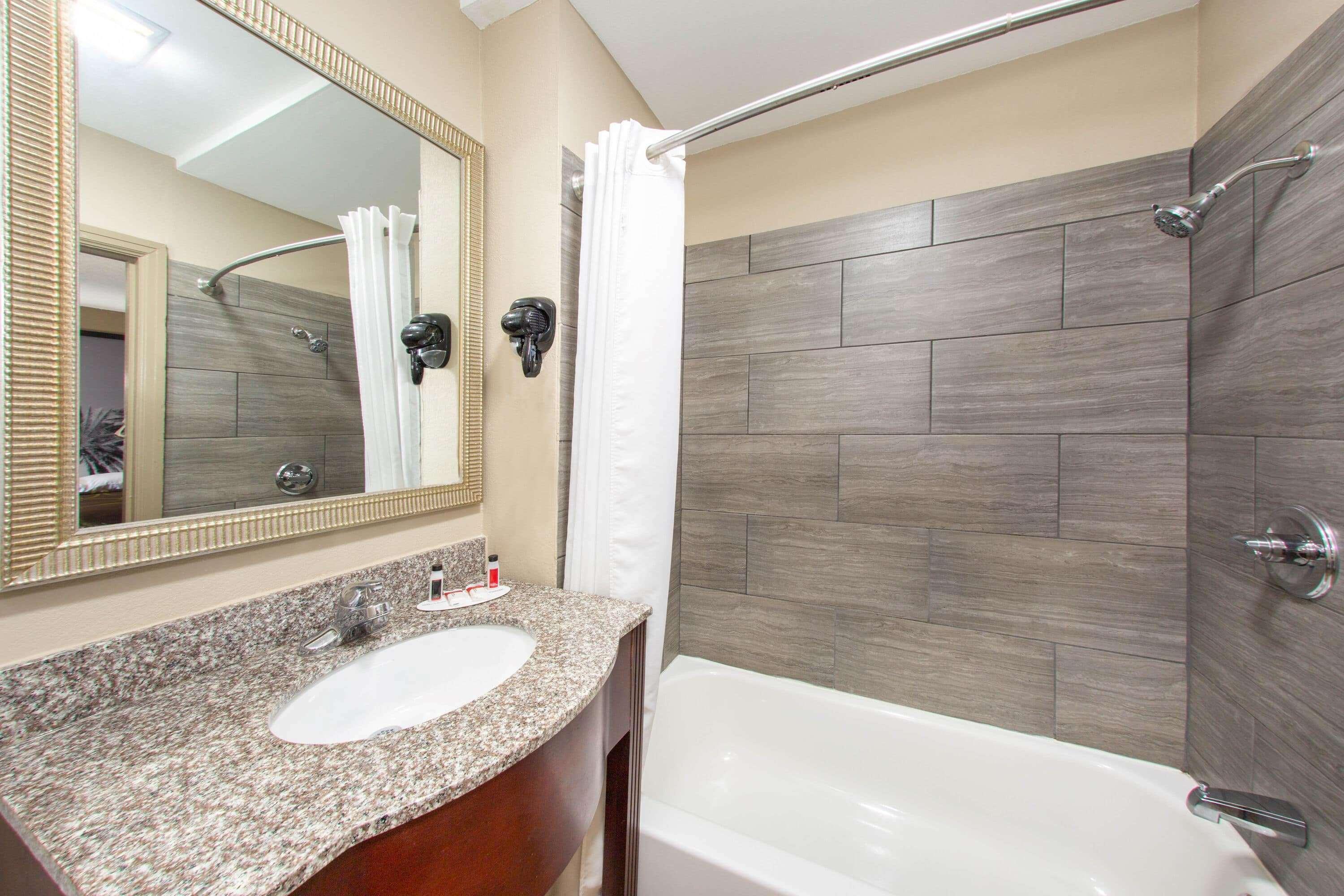 Motel Super 8 By Wyndham Pensacola Nas Area Beach Haven Esterno foto